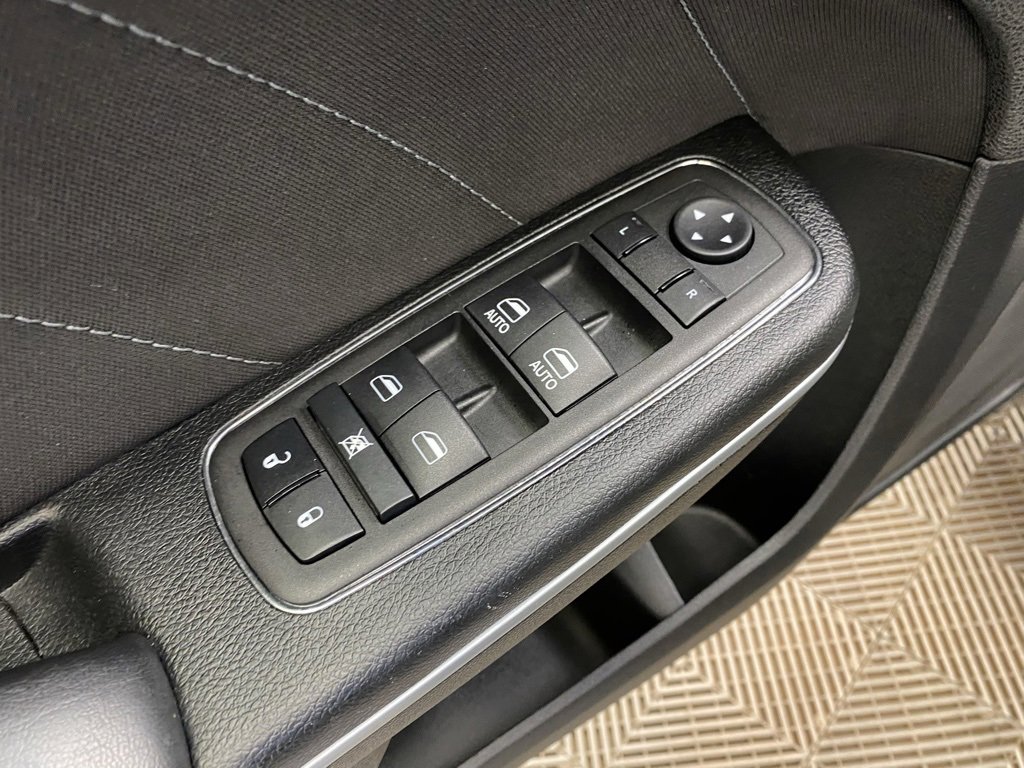 Used 2023 Dodge Charger SXT image 20