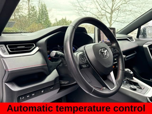 Used 2023 Toyota RAV4 SE w/ Weather & Moonroof Package image 15