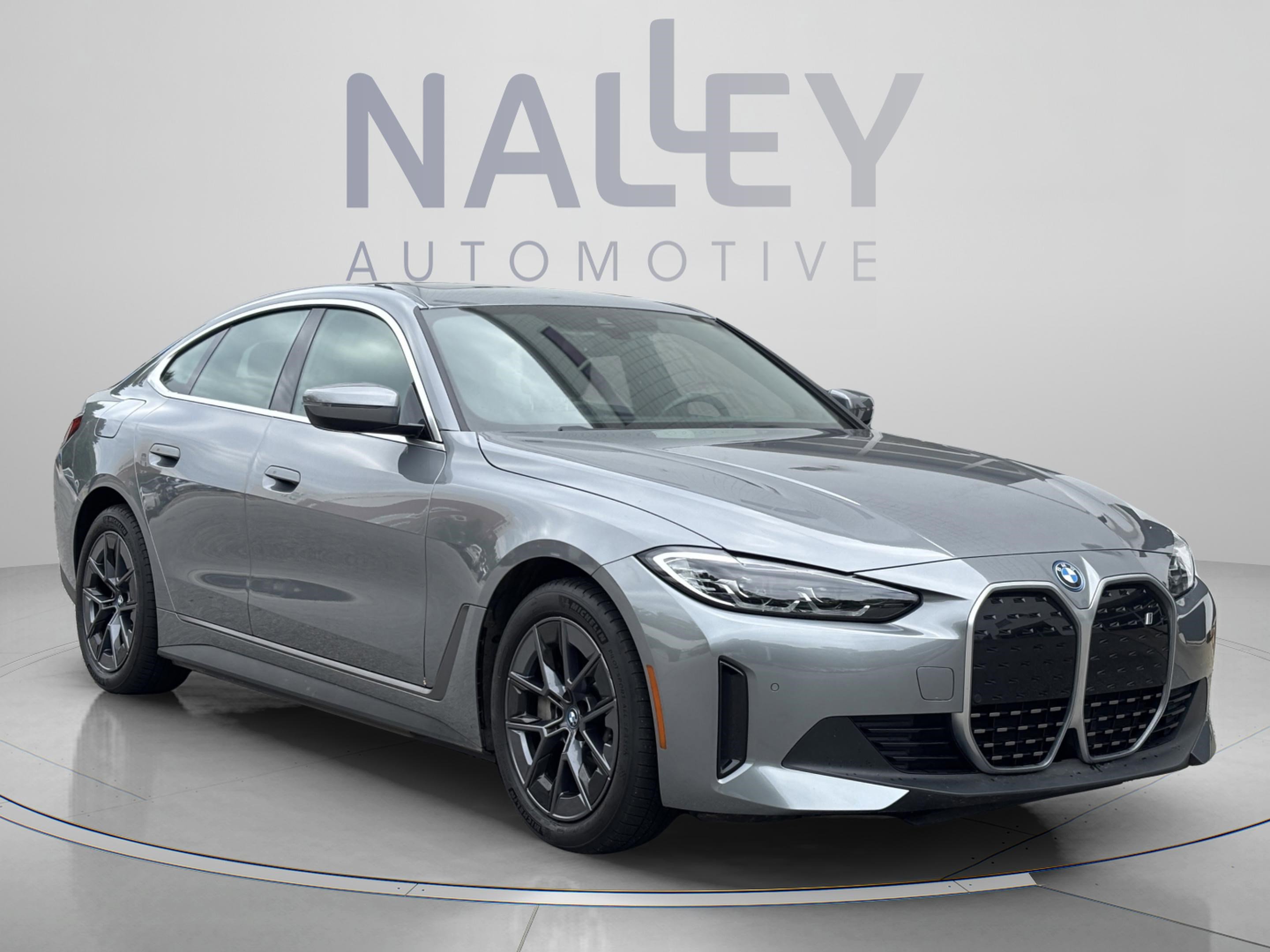 Used 2023 BMW i4 eDrive35 w/ Premium Package RWD image 8