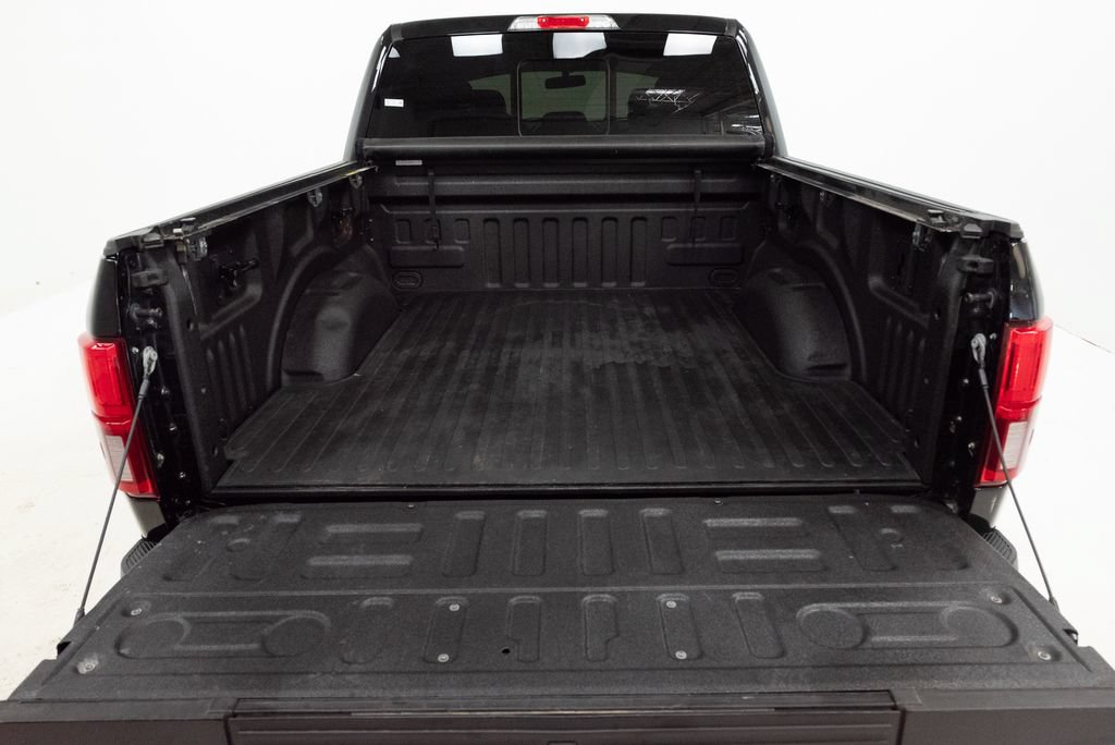 Used 2020 Ford F150 Platinum w/ Equipment Group 701A Luxury AWD/4WD image 32