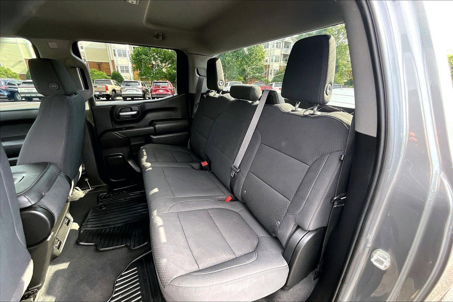 Used 2021 Chevrolet Silverado 1500 Custom AWD/4WD image 23