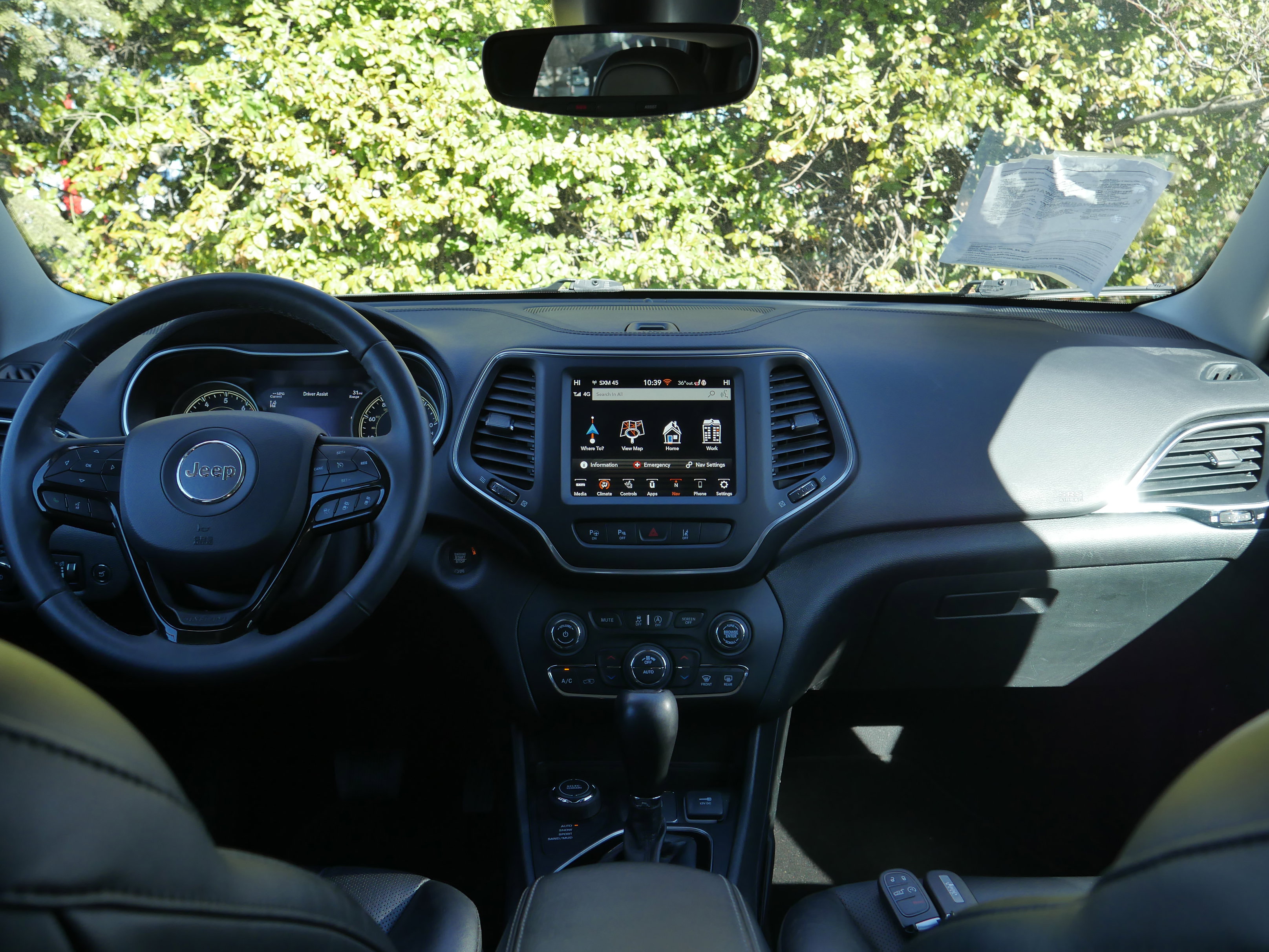 Used 2023 Jeep Cherokee Altitude Lux image 9