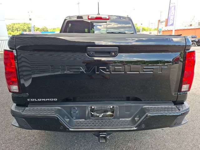 Used 2025 Chevrolet Colorado Trail Boss AWD/4WD image 4