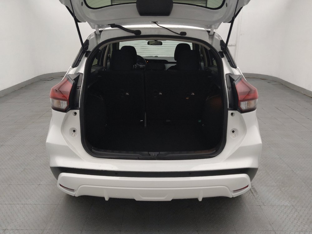 Used 2023 Nissan Kicks S FWD image 29