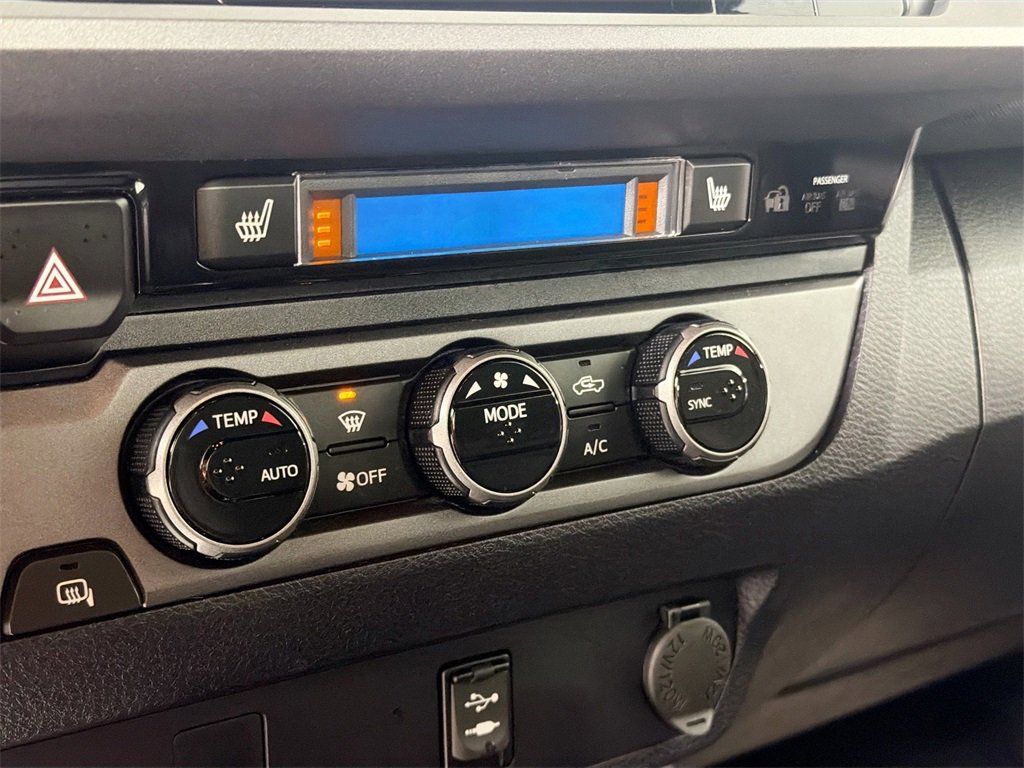 Used 2016 Toyota Tacoma SR5 image 15