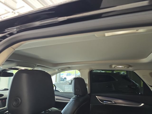 Used 2017 Cadillac XT5 Premium Luxury AWD/4WD image 13