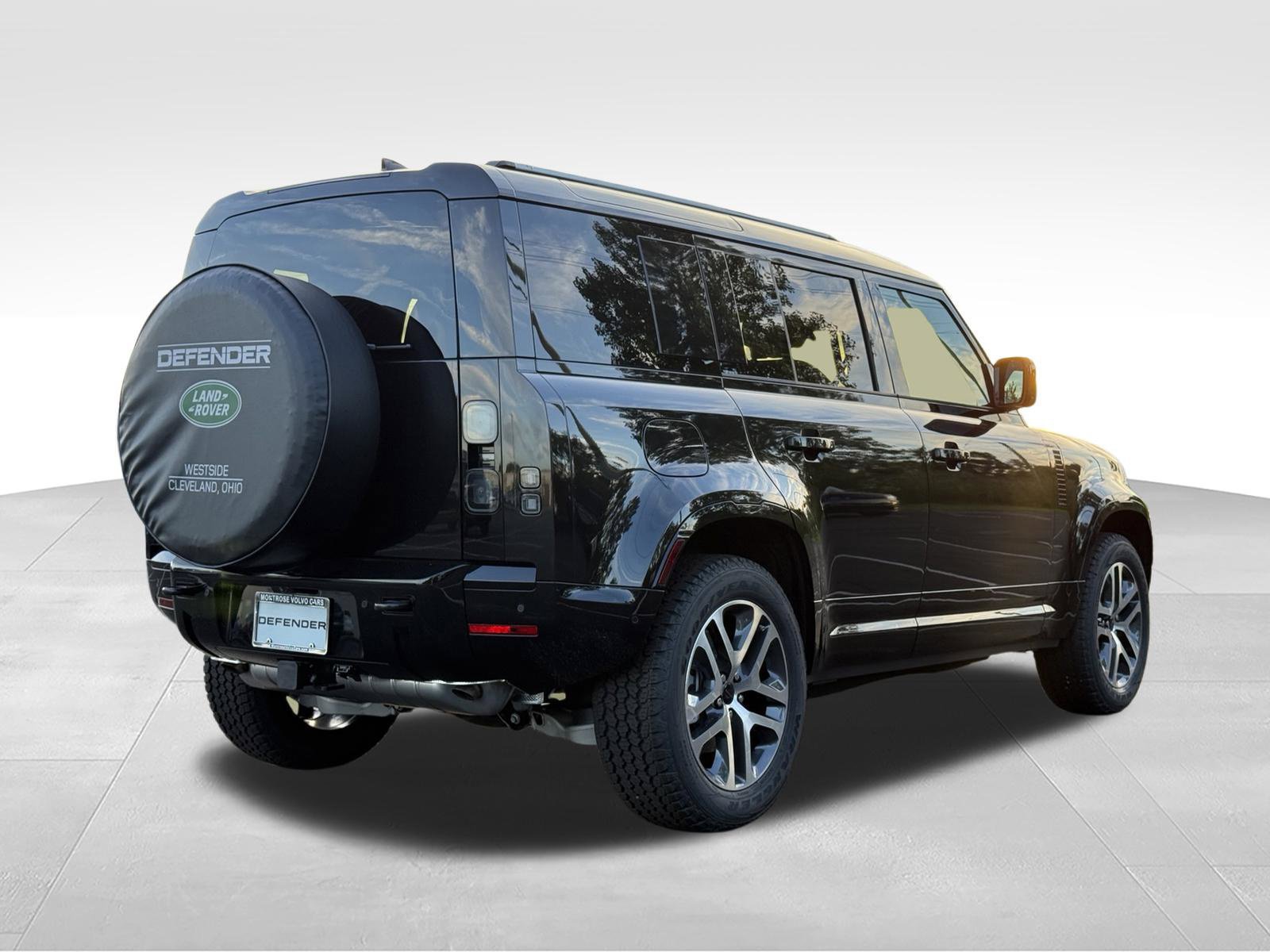 New 2026 Land Rover Defender 110 X-Dynamic SE AWD/4WD image 6