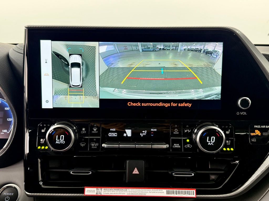 Used 2026 Toyota Highlander Platinum image 33