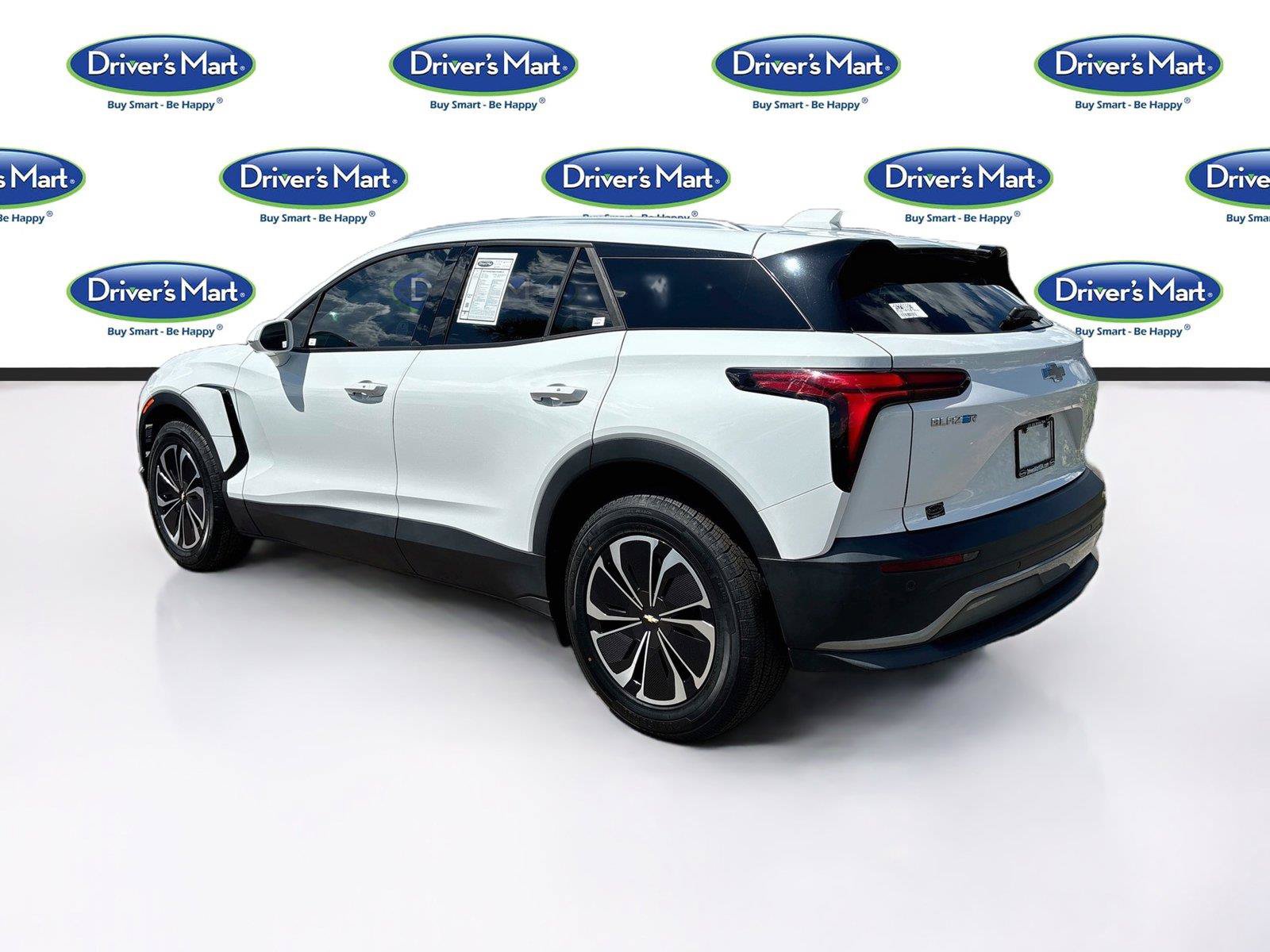 Used 2024 Chevrolet Blazer EV LT AWD/4WD image 5