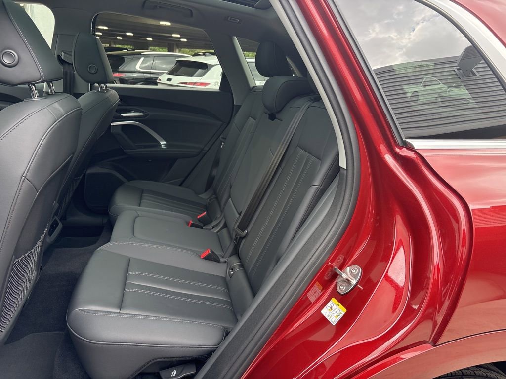 Certified 2025 Audi Q5 Premium Plus w/ Premium Plus image 14