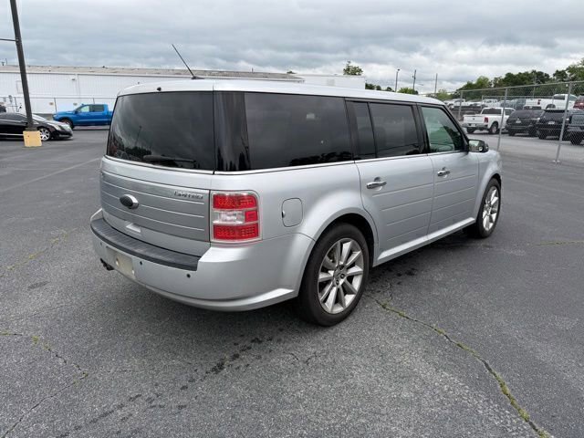 Used 2011 Ford Flex Limited w/ Rapid Spec Order Code FWD image 4