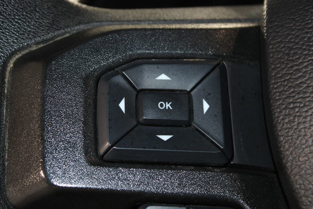 Used 2021 Ford F550 4x4 Regular Cab Super Duty image 31