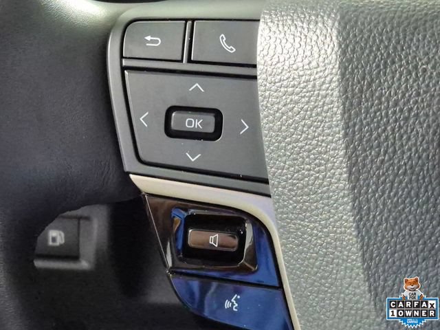 Used 2025 Toyota Camry XLE w/ Premium Plus Package FWD image 12