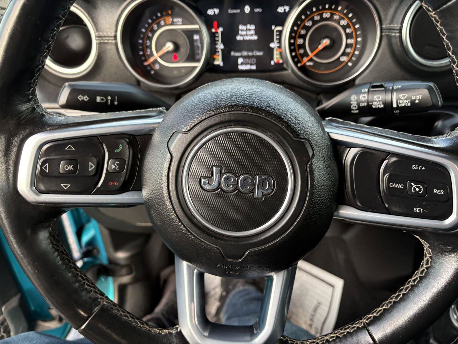 Used 2020 Jeep Wrangler Unlimited Sahara image 17