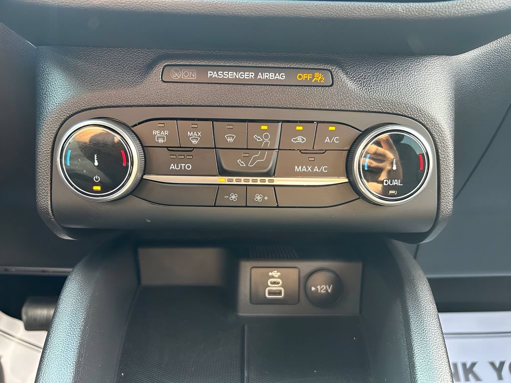 Used 2025 Ford Escape ST-Line w/ Equipment Group 301A FWD image 16