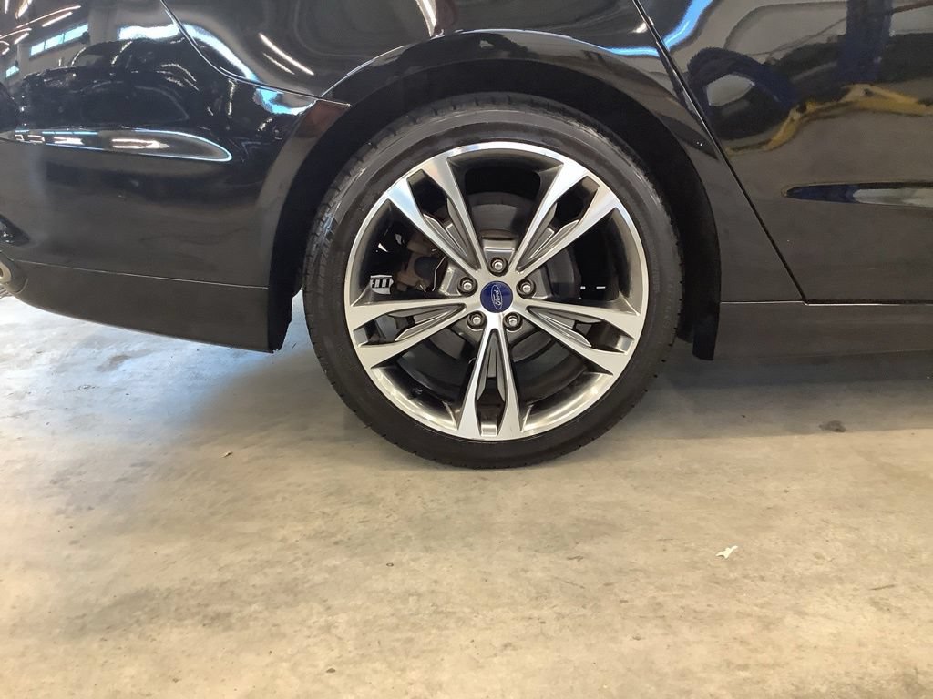 Used 2017 Ford Fusion Titanium FWD image 13