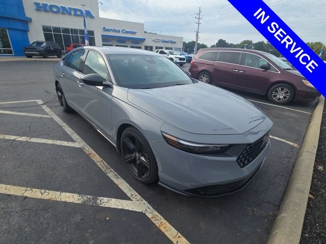 Used 2024 Honda Accord Sport image 1