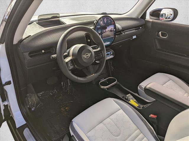 Certified 2025 MINI Cooper S image 10