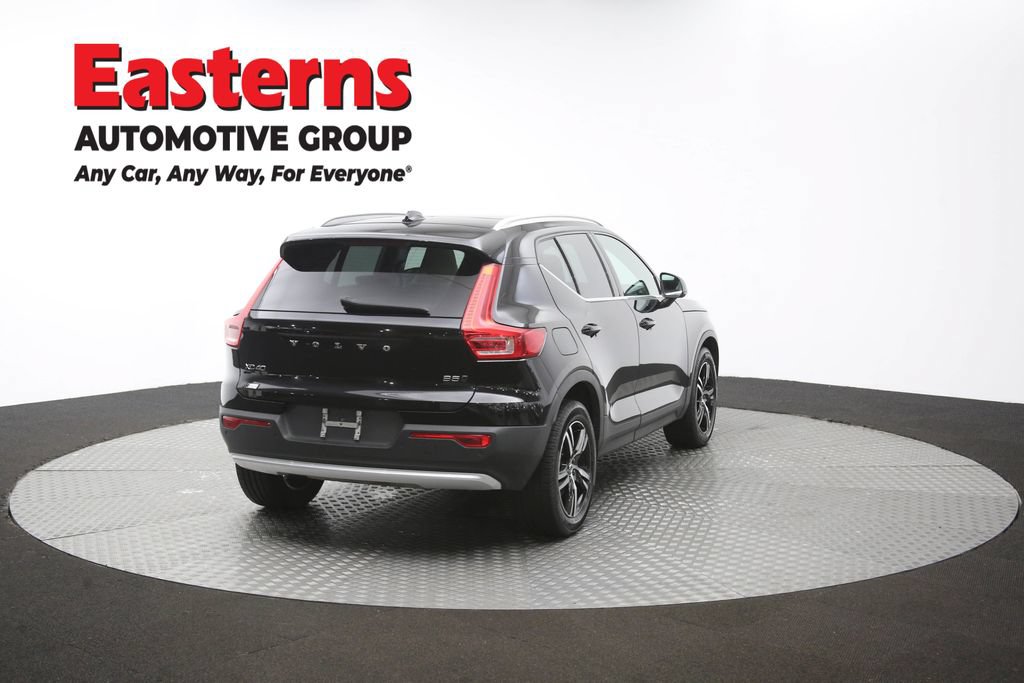 Used 2023 Volvo XC40 B5 Plus AWD/4WD image 40