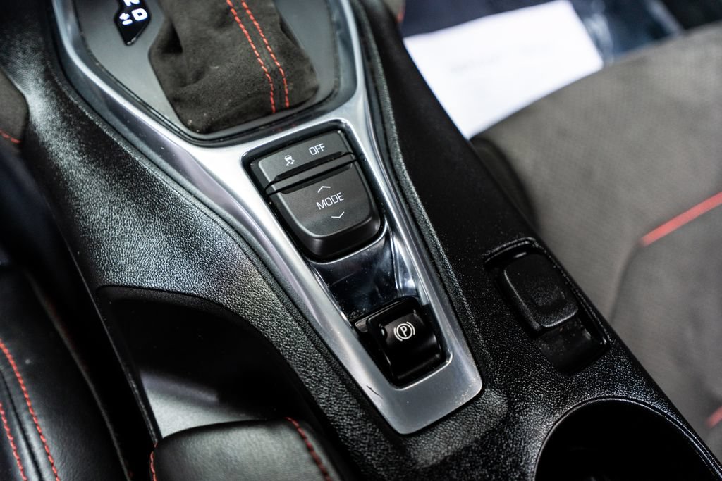Used 2018 Chevrolet Camaro ZL1 RWD image 33