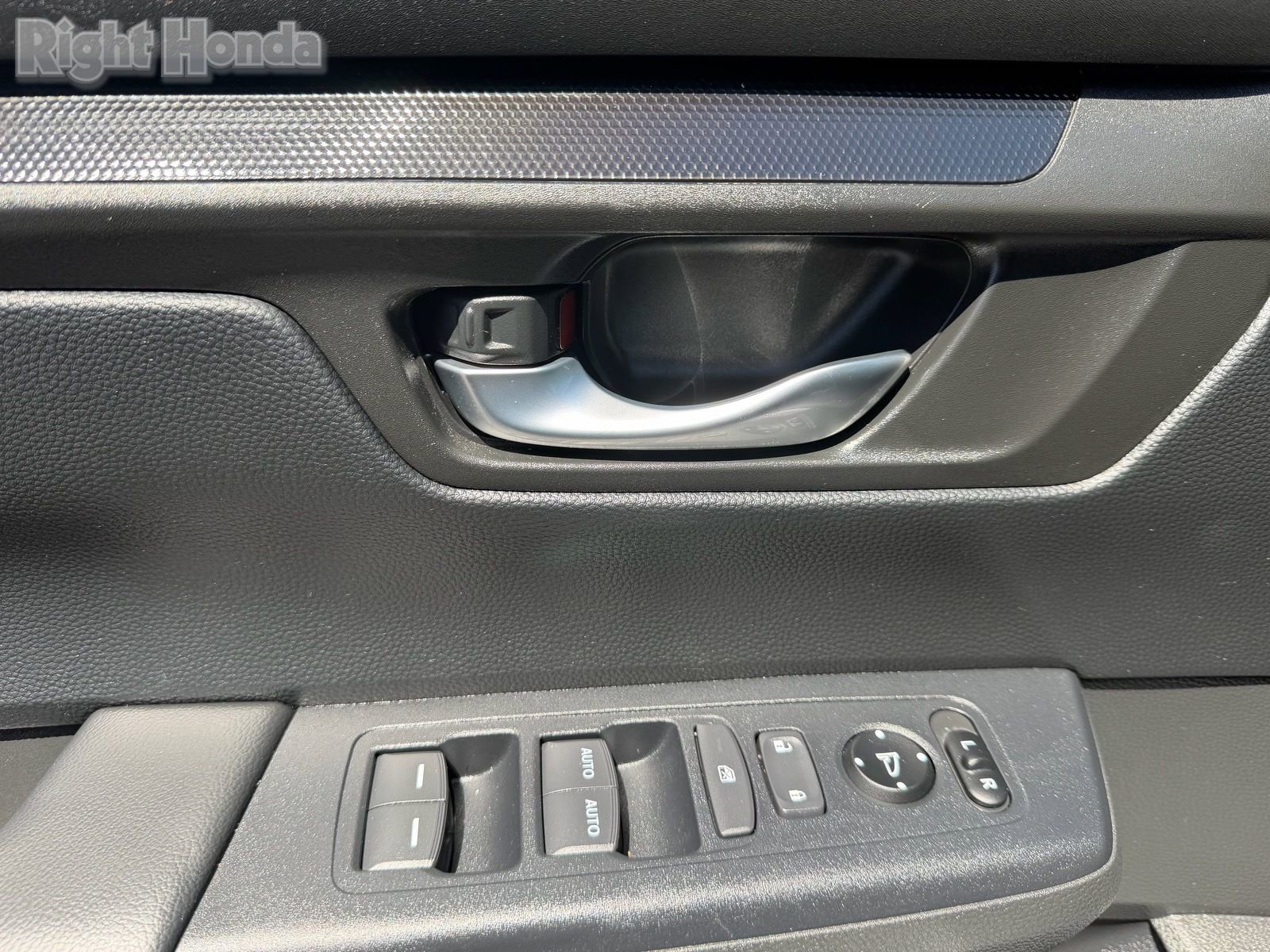 Certified 2024 Honda CR-V EX image 25