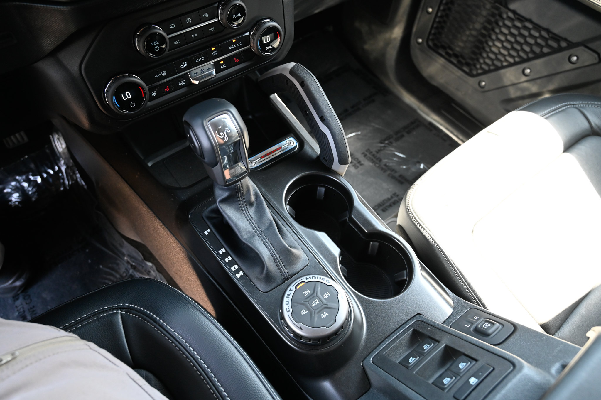 Used 2021 Ford Bronco First Edition AWD/4WD image 22