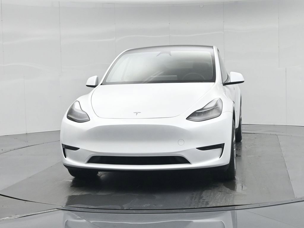 Used 2024 Tesla Model Y Long Range image 52