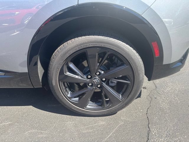 Certified 2025 Buick Envision Sport Touring AWD/4WD image 11