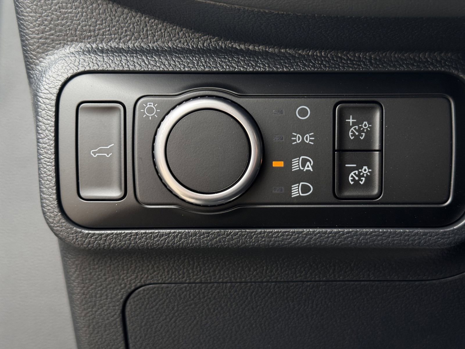 New 2026 Ford Explorer Active image 19