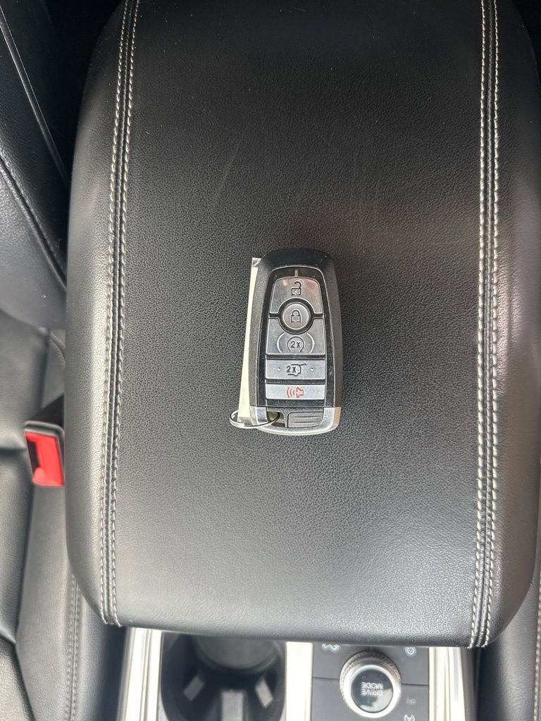 Used 2020 Ford Explorer XLT w/ Equipment Group 202A image 42