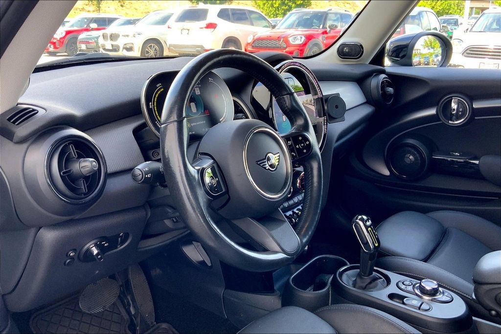 Used 2024 MINI Cooper SE FWD image 14