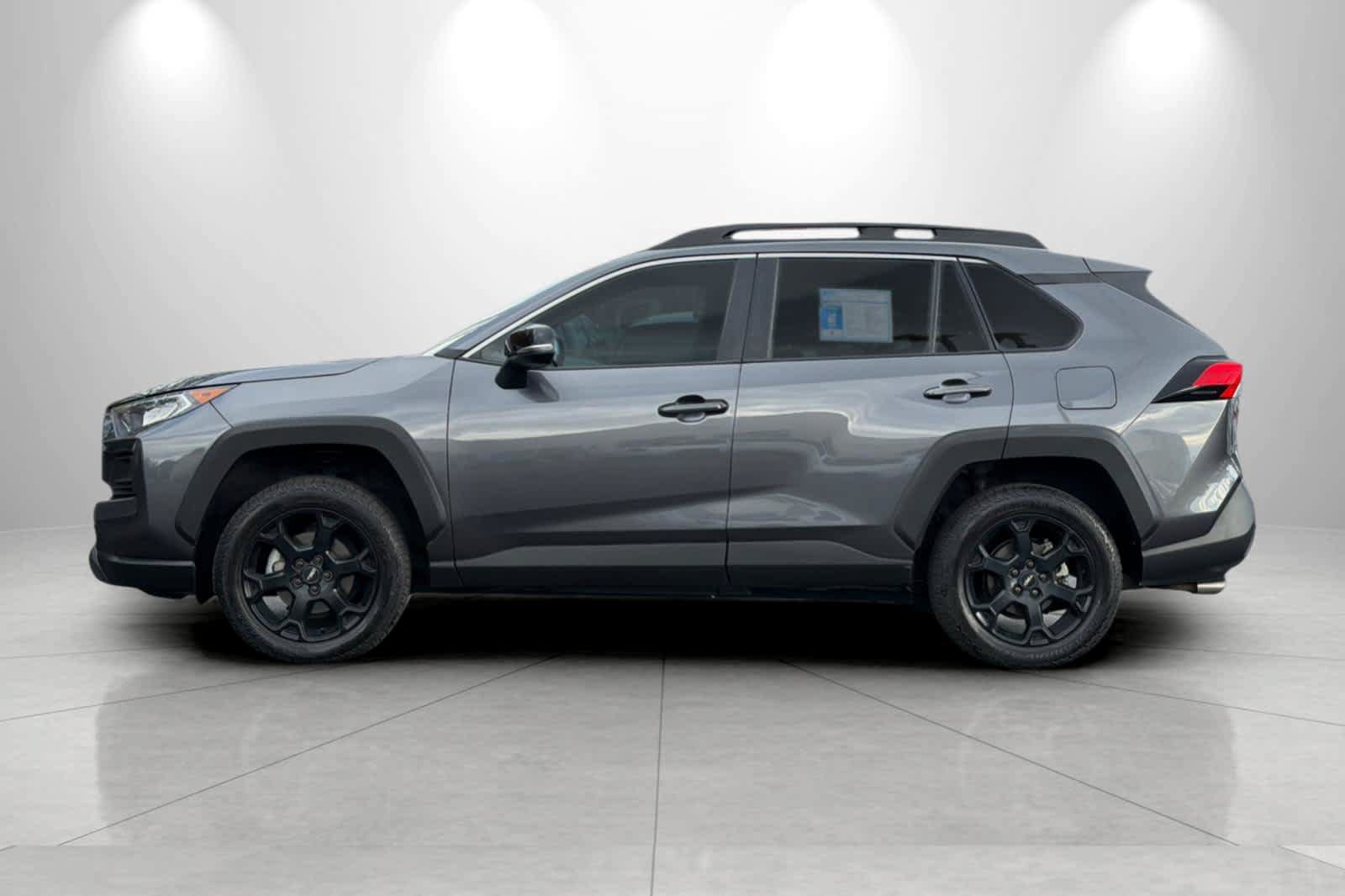 Used 2020 Toyota RAV4 TRD Off-Road w/ TRD Off-Road Weather Package AWD/4WD image 5