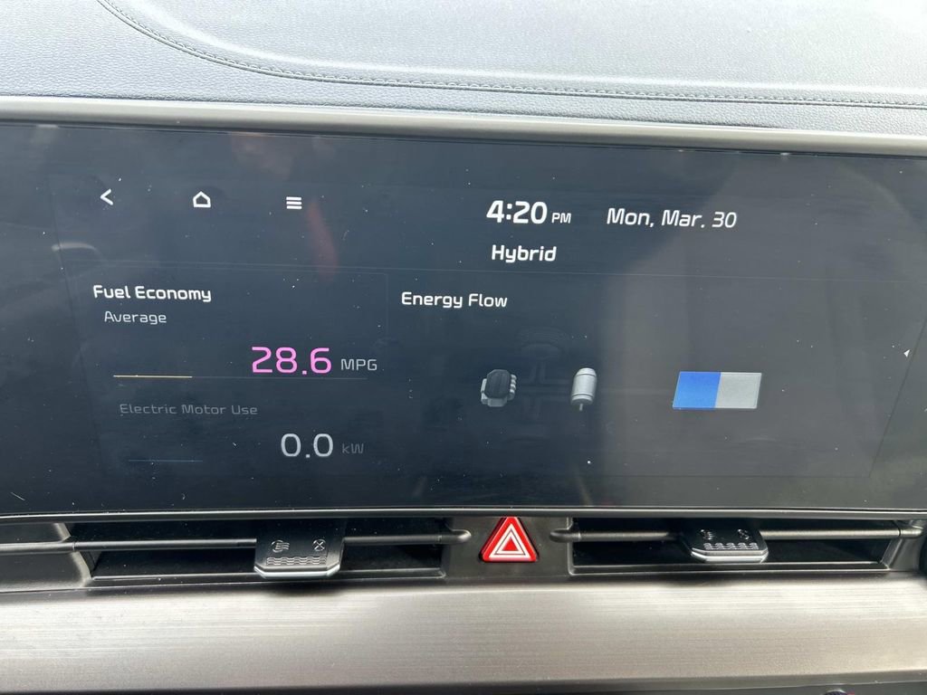 Certified 2025 Kia Sportage EX image 26