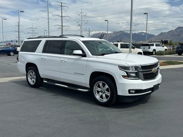Used 2015 Chevrolet Suburban LT w/ Luxury Package image 27