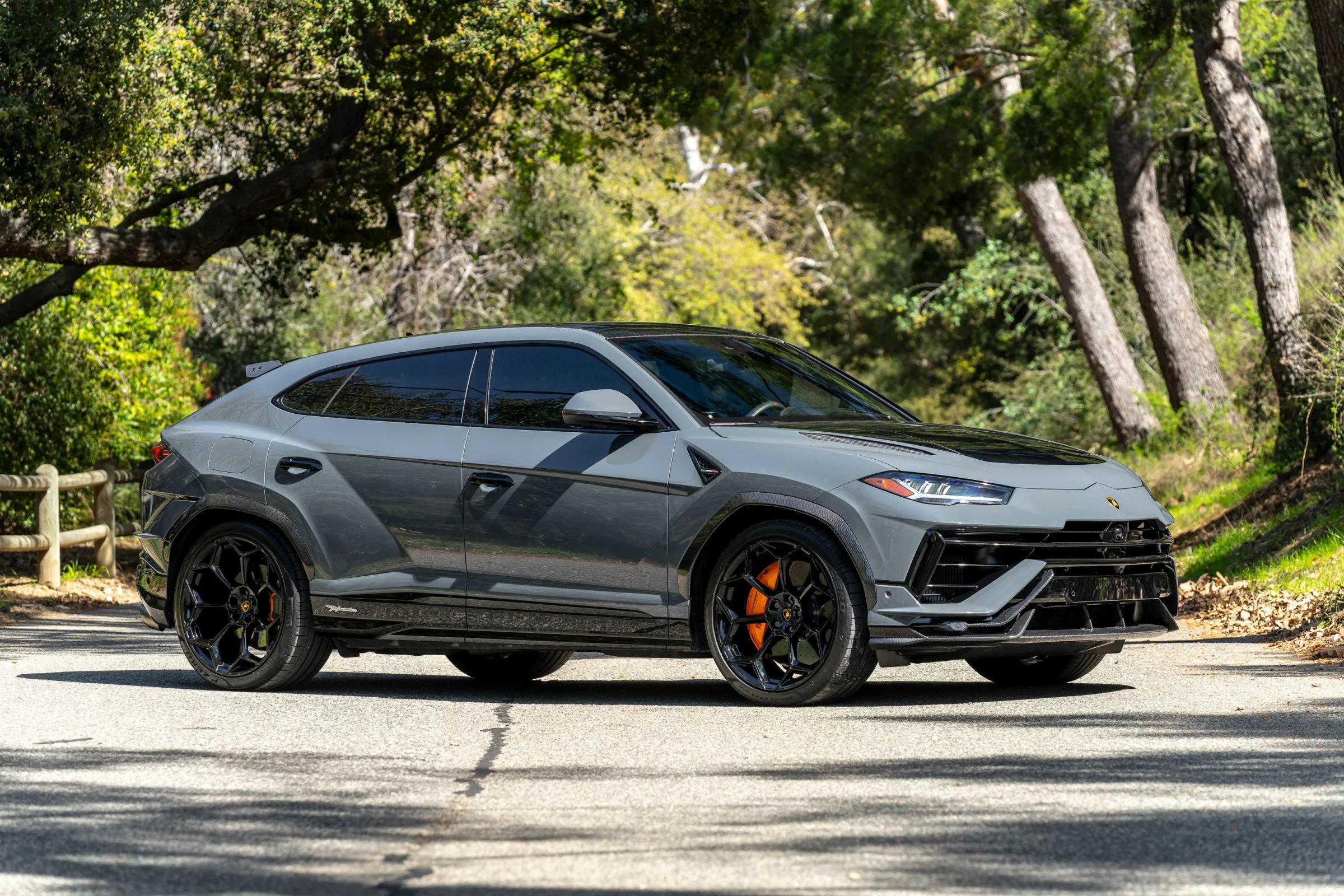 Used 2023 Lamborghini Urus Performante