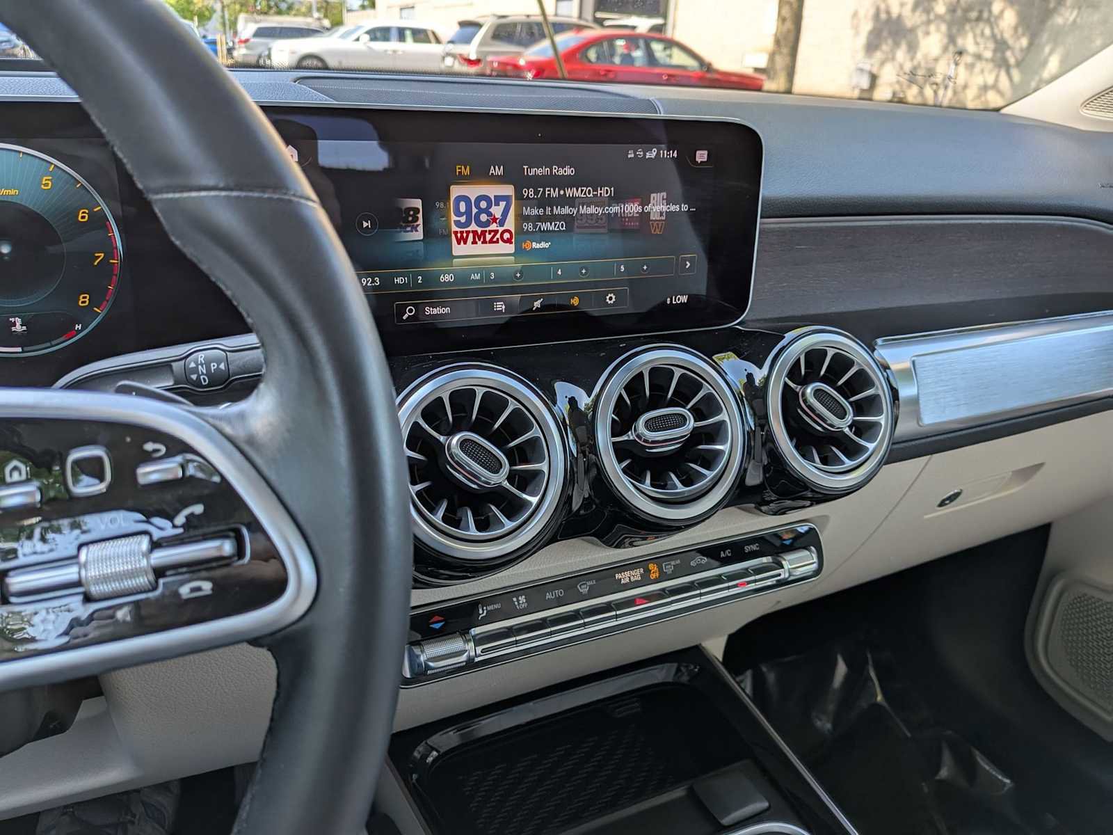 Used 2020 Mercedes-Benz GLB 250 4MATIC image 29