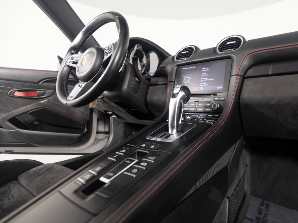 Certified 2021 Porsche 718 Boxster Spyder RWD image 34