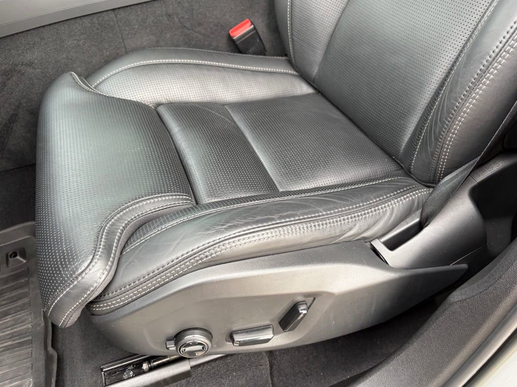 Used 2023 Volvo XC60 B5 Ultimate w/ Climate Package image 29