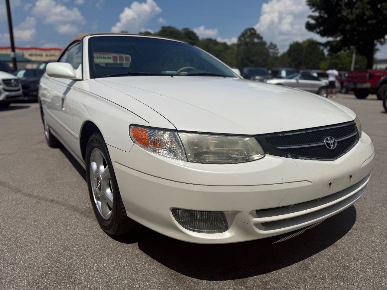 Used 2001 Toyota Solara SLE FWD image 1