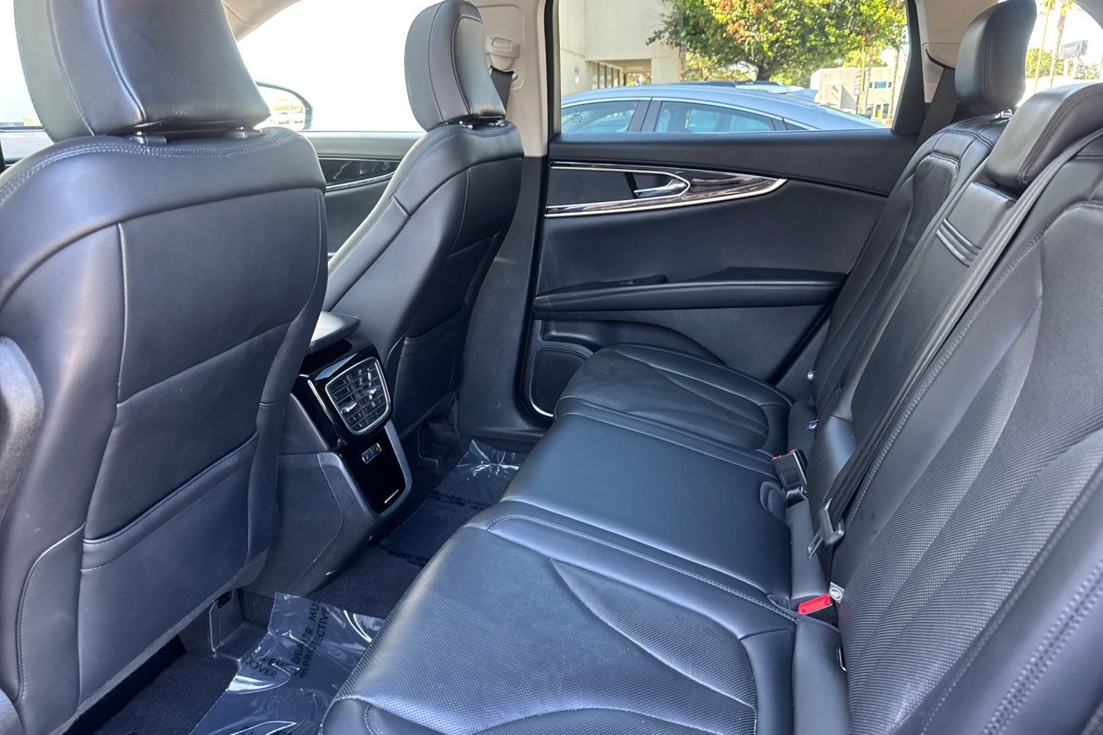 Certified 2023 Lincoln Nautilus Reserve w/ Monochromatic Package AWD/4WD image 12