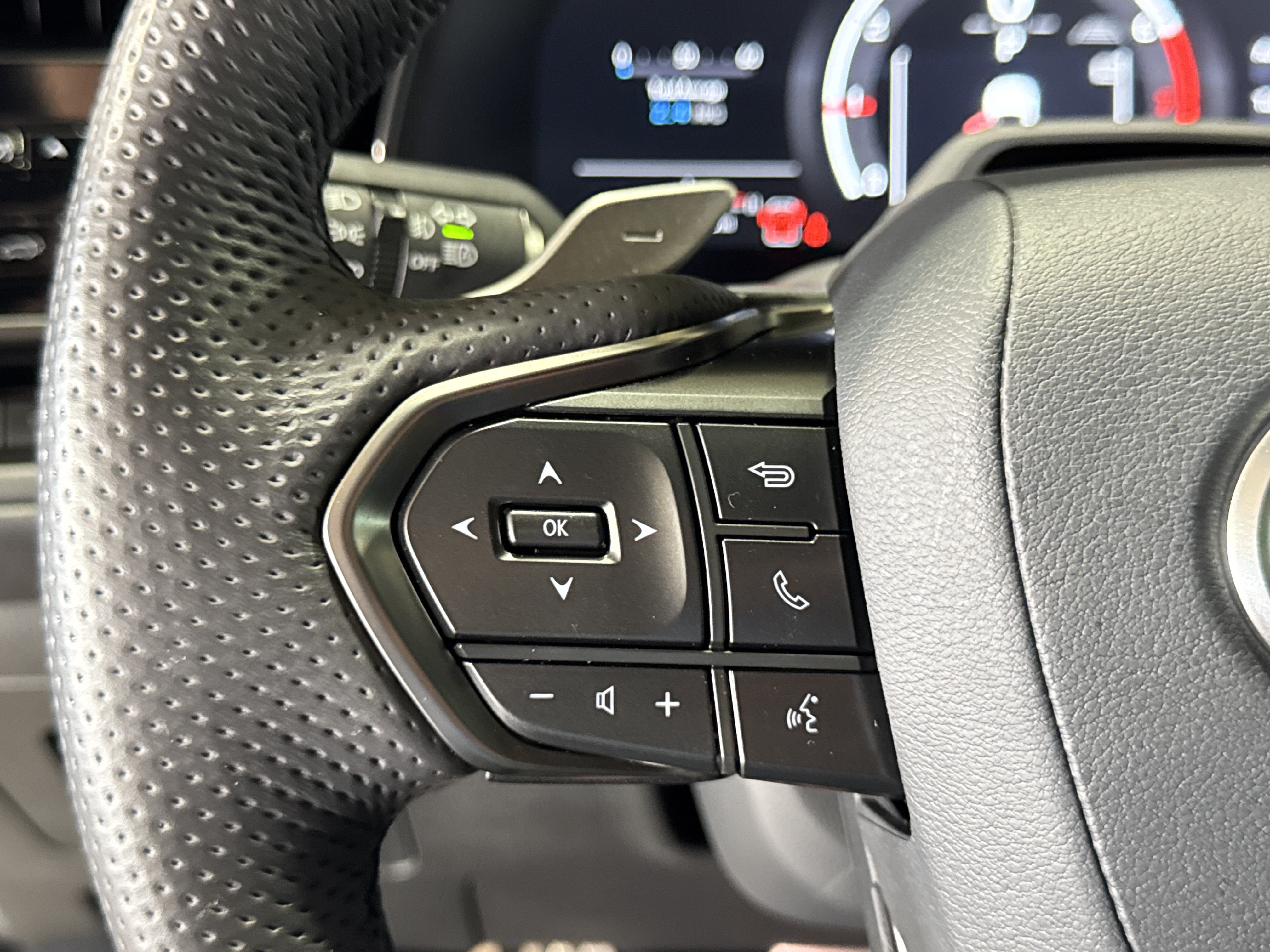 Used 2025 Lexus TX 350 AWD w/ Technology Package image 24
