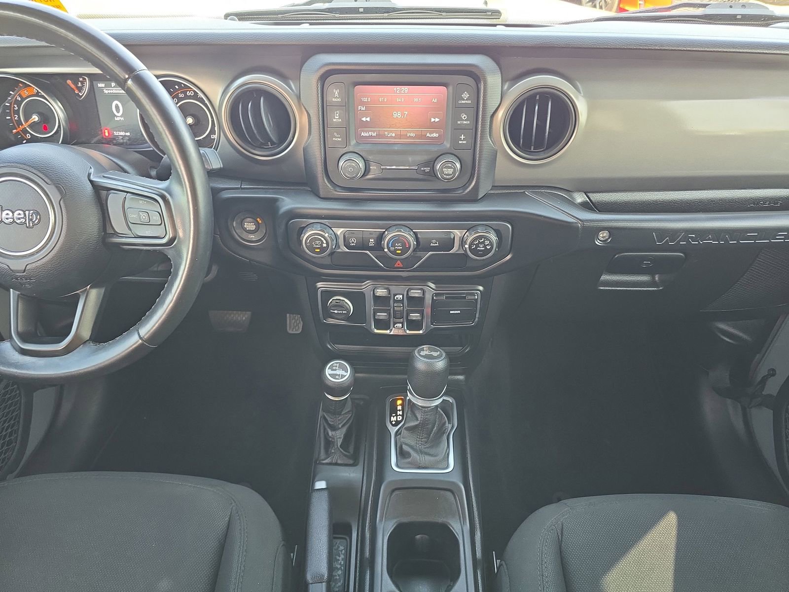 Used 2021 Jeep Wrangler Unlimited Sport image 11