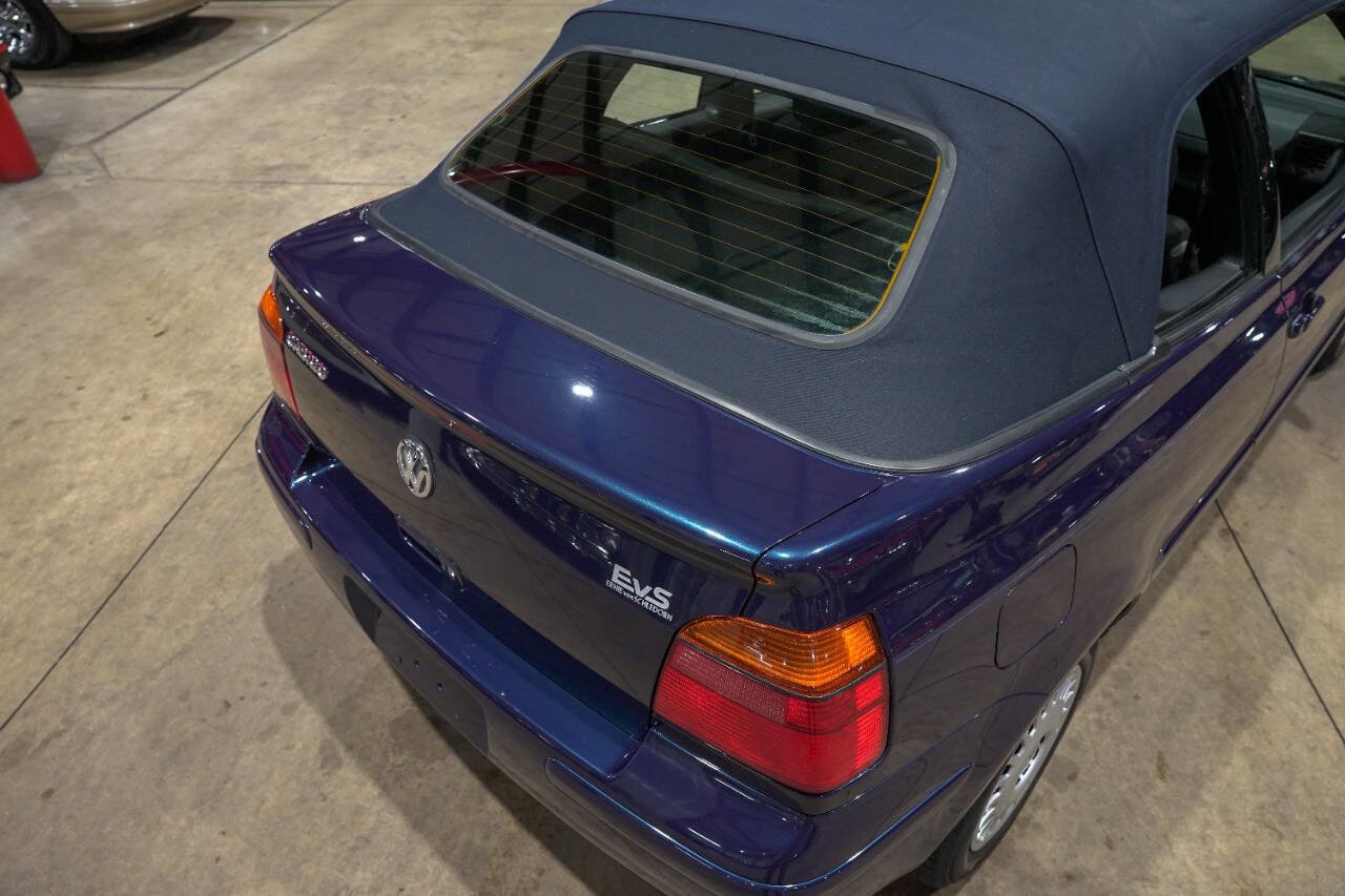 Used 2001 Volkswagen Cabrio GLS FWD image 32