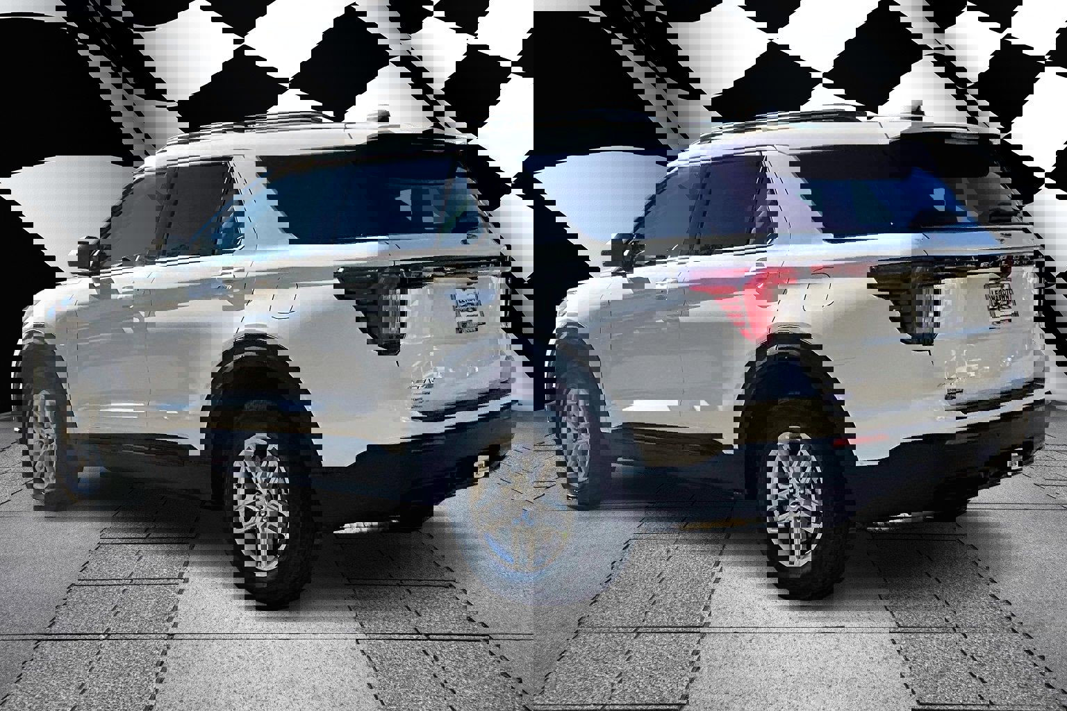 New 2026 Ford Explorer Active image 3