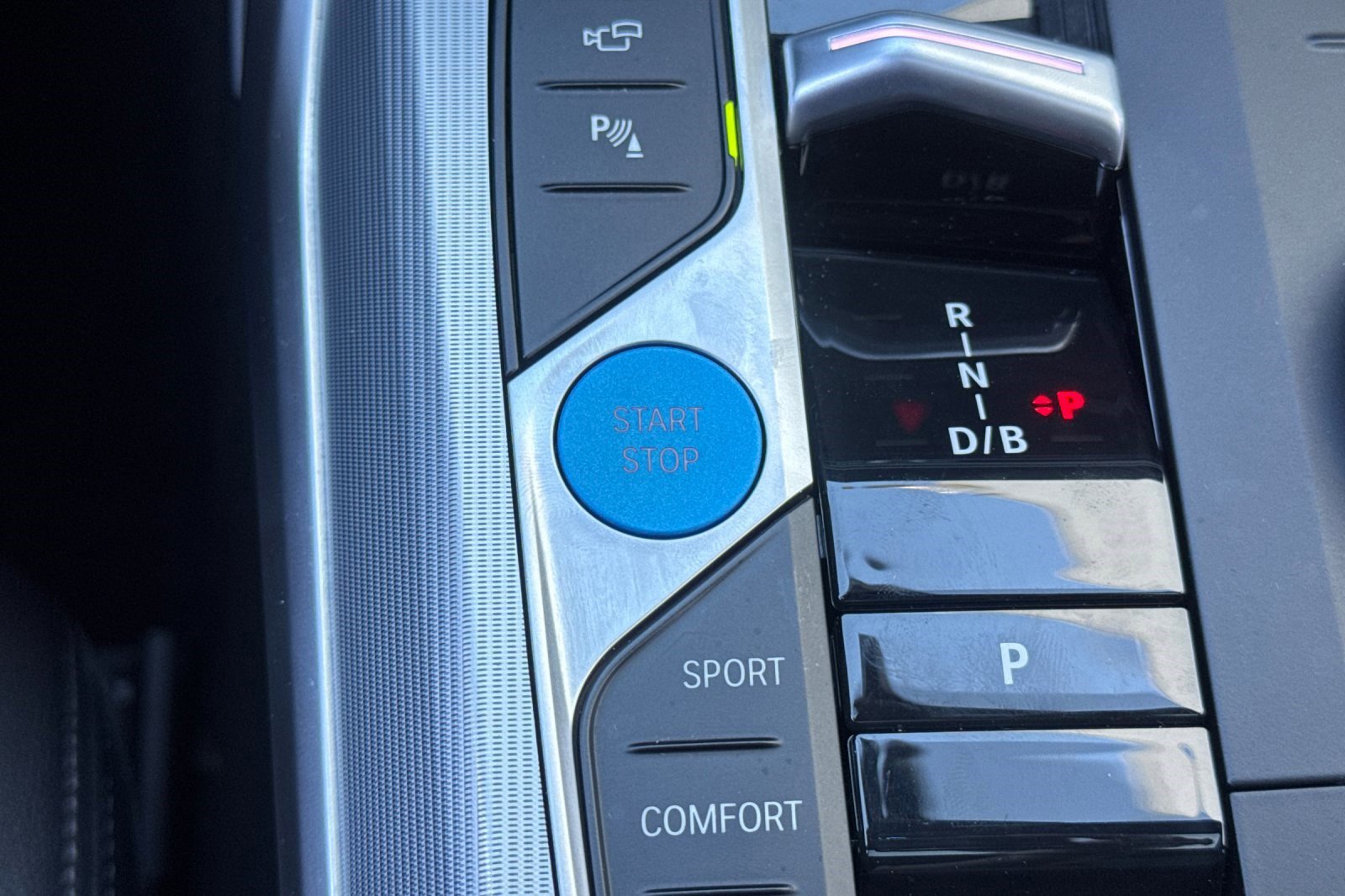 Certified 2023 BMW i4 eDrive35 w/ Premium Package image 34