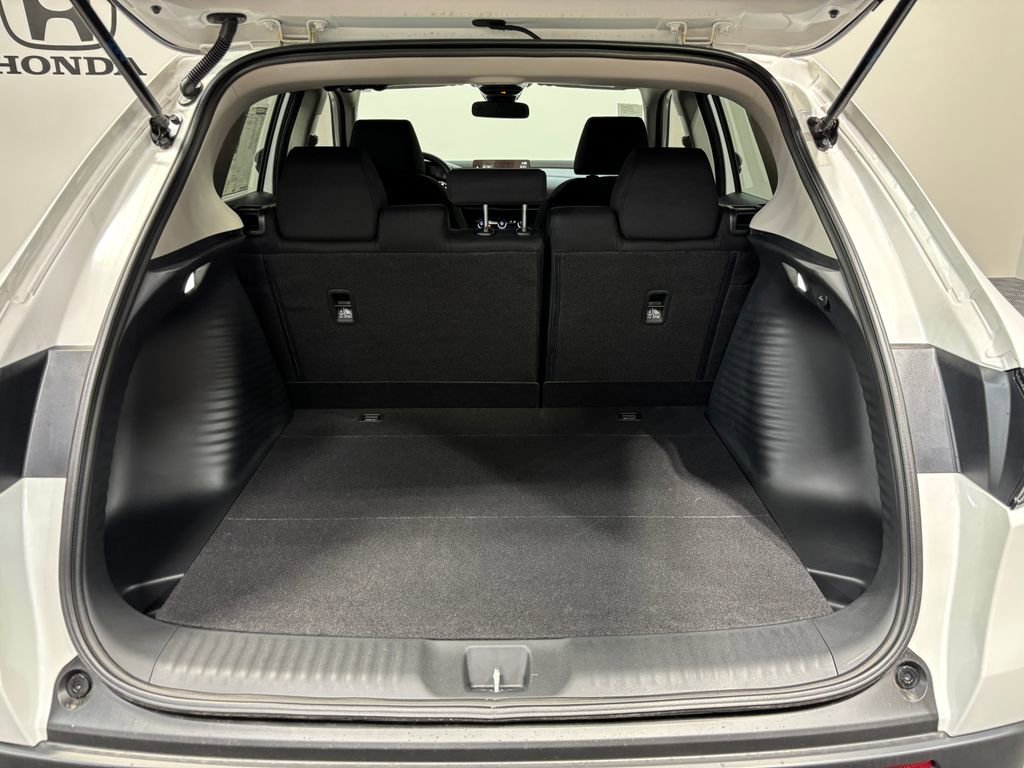 New 2026 Honda HR-V LX image 17