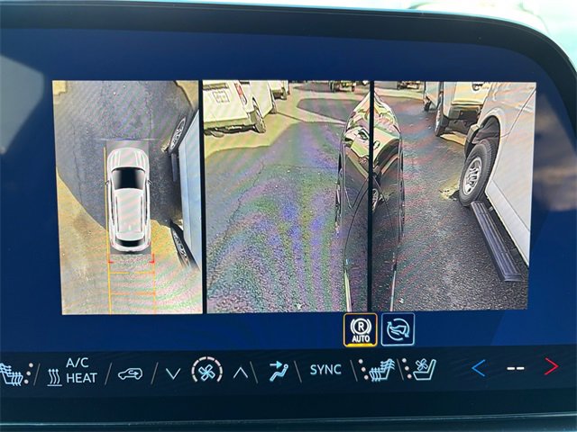 New 2026 Chevrolet Equinox EV RS image 25