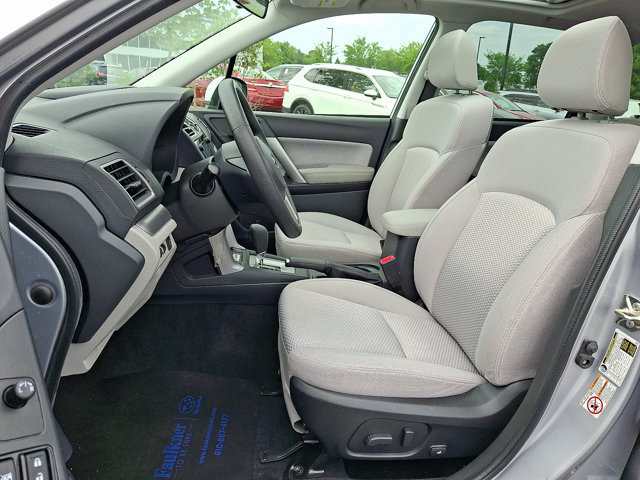 Used 2018 Subaru Forester 2.5i Premium w/ All-Weather Package AWD/4WD image 15