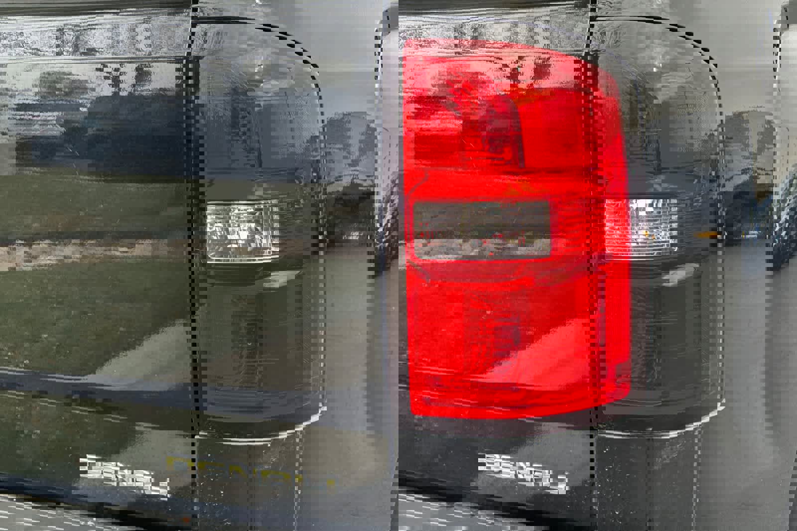 Used 2019 GMC Sierra 2500 Denali w/ Duramax Plus Package image 26