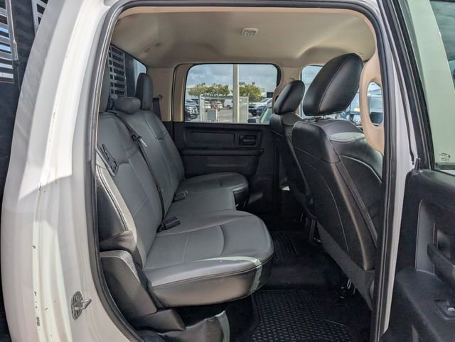 Used 2020 RAM 4500 Tradesman w/ Chrome Appearance Group image 16